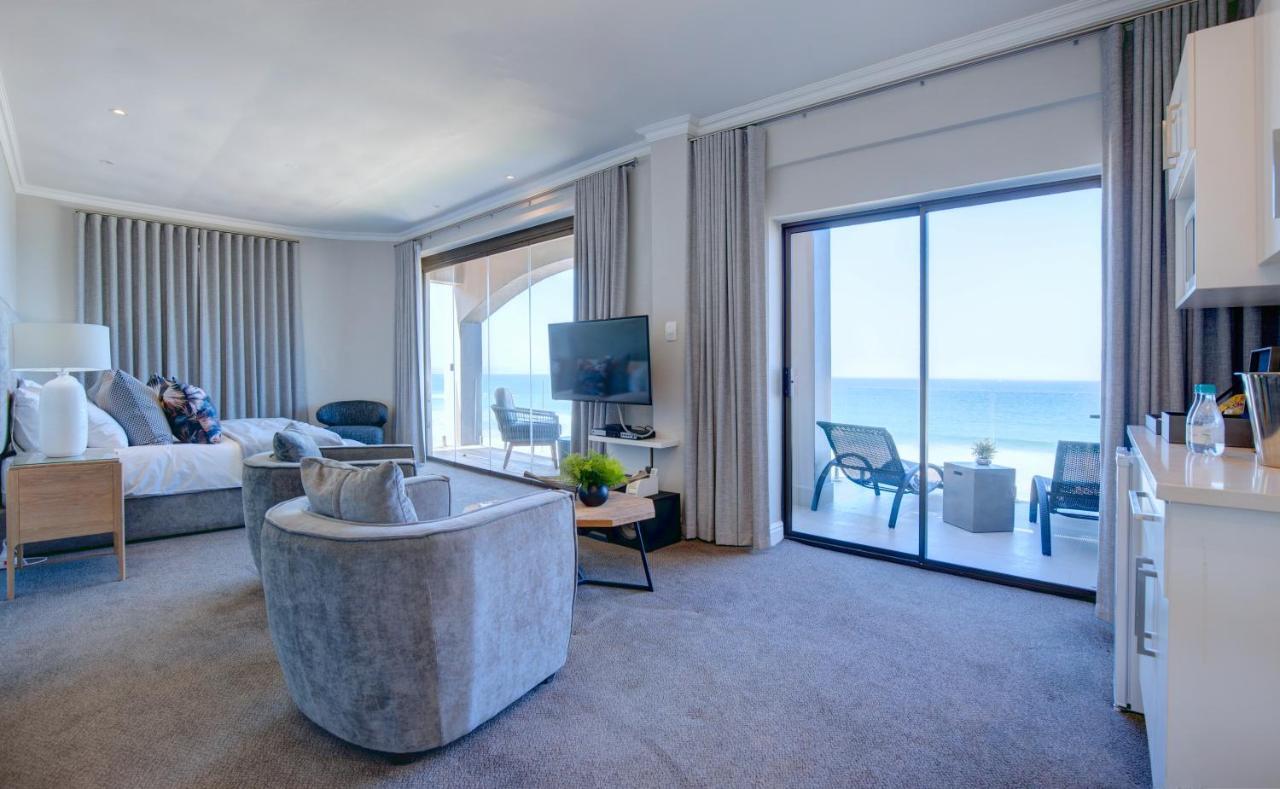Bay Lodge On The Beach Мозел Бей Екстериор снимка